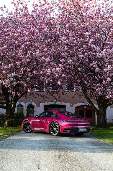 Porsche 911 3 of 5