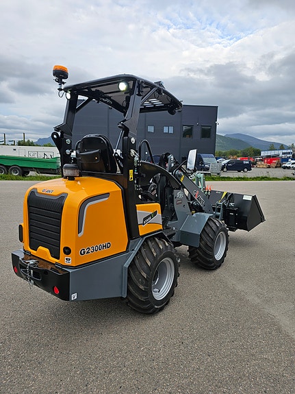 Giant G2300HD, Foldbart tak. Leveringsklar. 2 of 5