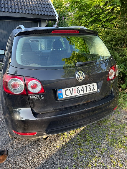 Volkswagen Golf Plus 2 of 8
