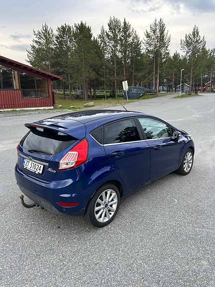 Ford Fiesta 4 of 4