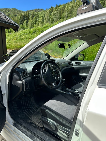 Subaru Impreza 2 of 2
