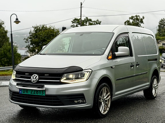 Volkswagen Caddy Maxi 2 of 5