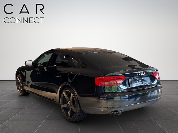 Audi A5 2 of 5