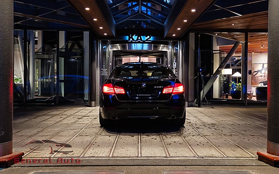 BMW 535i 4 of 30