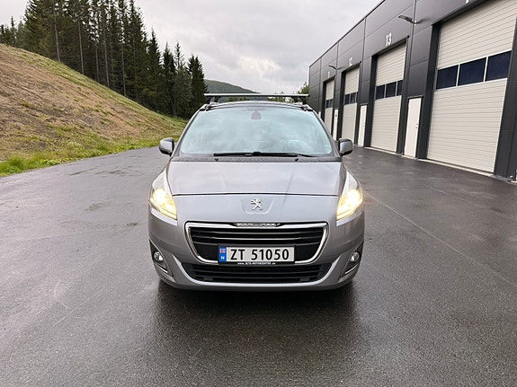 Peugeot 5008 8 of 30
