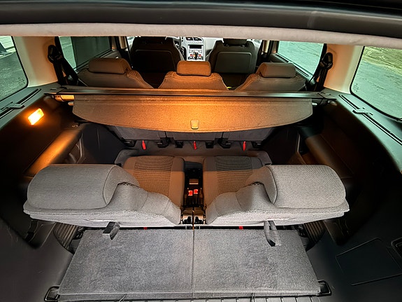 Peugeot 5008 26 of 30