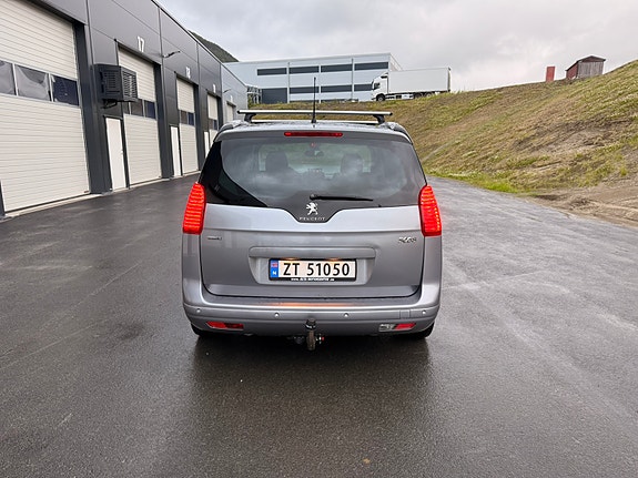 Peugeot 5008 4 of 30