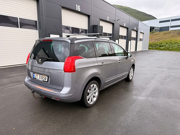 Peugeot 5008 5 of 30