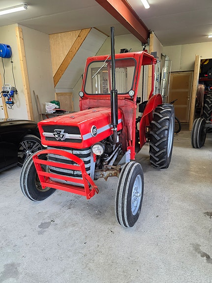 Massey Ferguson 135 10 of 11