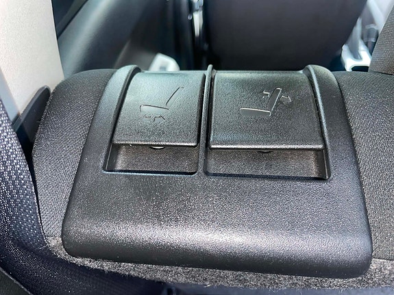 Suzuki Ignis 12 of 13