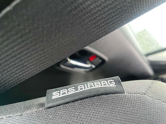 Suzuki Ignis 13 of 13