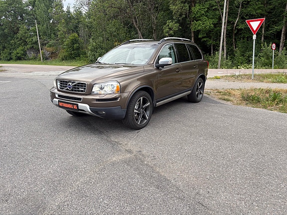 Volvo XC90 4 of 5
