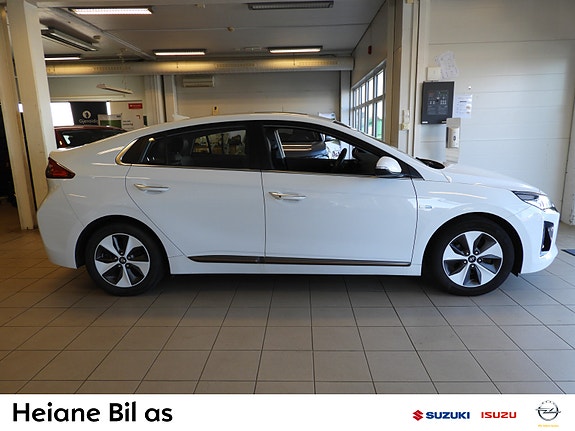 Hyundai IONIQ 5 of 5