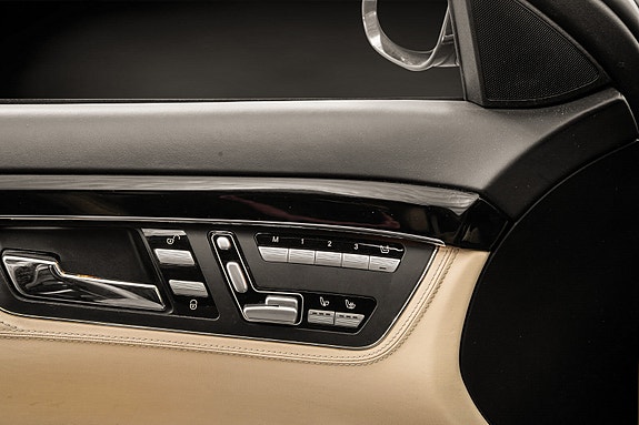 Mercedes-Benz S600 17 of 30
