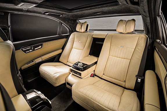 Mercedes-Benz S600 29 of 30