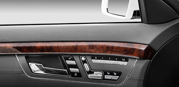 Mercedes-Benz S63 16 of 30