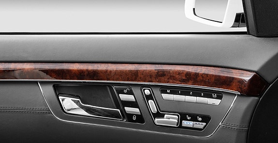 Mercedes-Benz S63 17 of 30