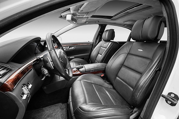 Mercedes-Benz S63 12 of 30