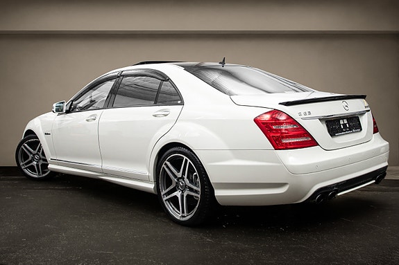 Mercedes-Benz S63 4 of 30
