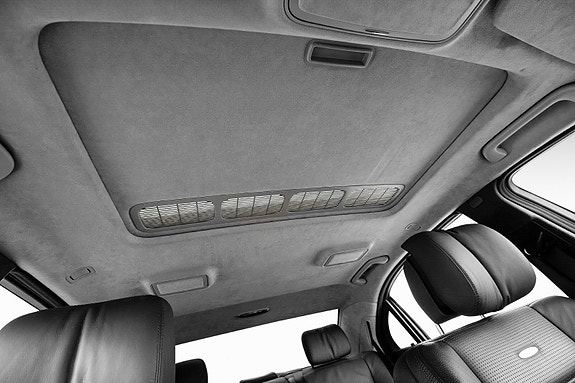 Mercedes-Benz S63 27 of 30