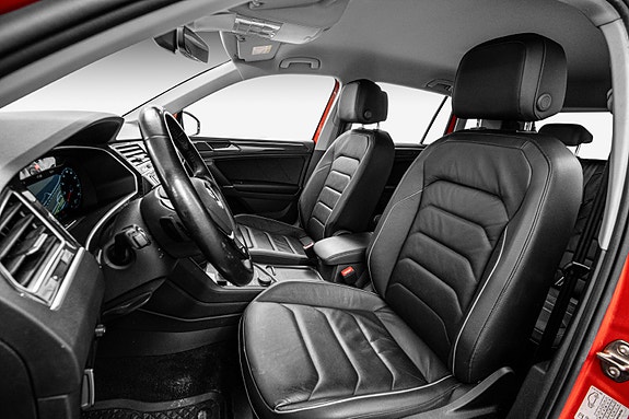 Volkswagen Tiguan 10 of 30