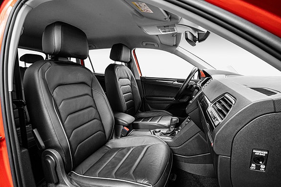 Volkswagen Tiguan 13 of 30