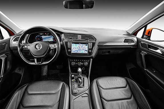 Volkswagen Tiguan 23 of 30