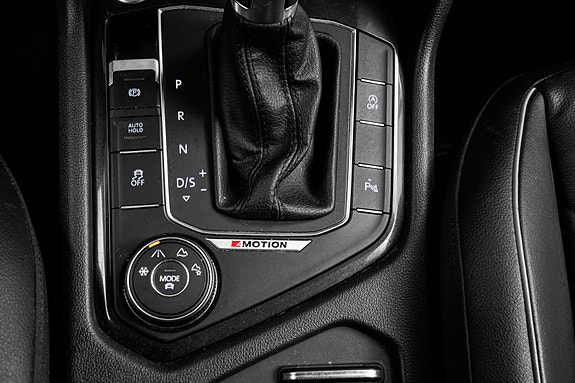 Volkswagen Tiguan 26 of 30