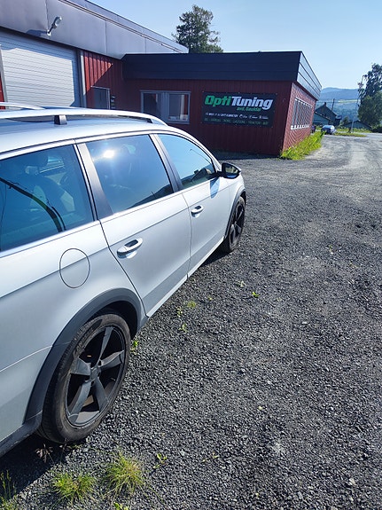 Volkswagen Passat 3 of 4