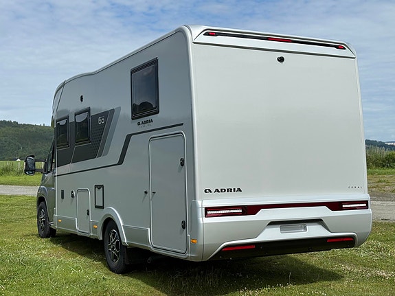Adria Coral 670 DL 60Y JUBILEUMSMODELL TRUMA / ROMSLI / STILRENT ! 4 of 5