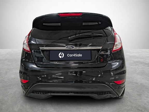 Ford Fiesta 3 of 5