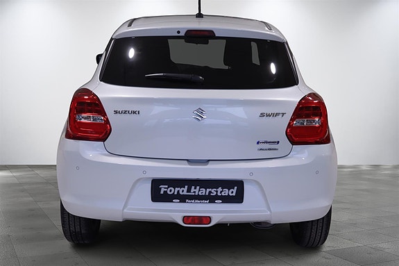 Suzuki Swift 4 of 5