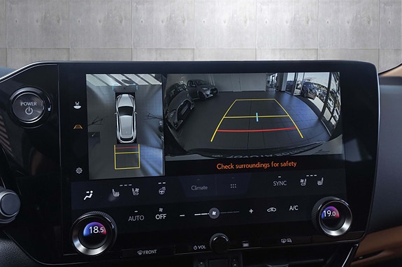 Lexus NX450h 17 of 30