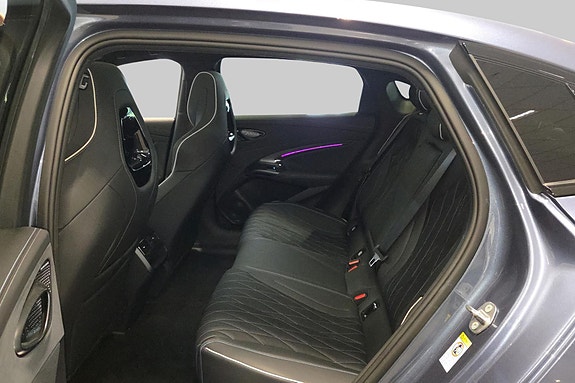 BYD Seal 12 of 15