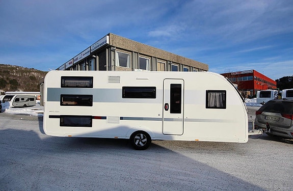 Adria Adora 593 UK Plus, 3 delt køyesenger, Alde NY PRIS ! NEDPRISET 20 000-, ! 2 of 5