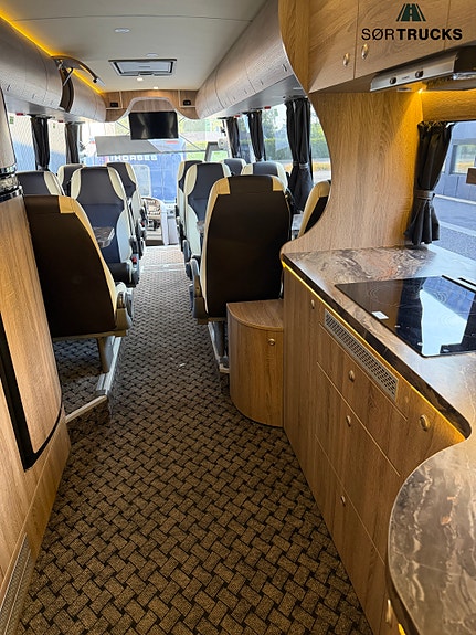 Volvo 9700 Bussexperten VIP buss 6 of 18
