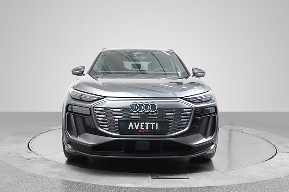 Audi Q6 e-tron 2 of 5