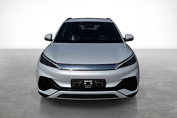 BYD Atto 3 2 of 5