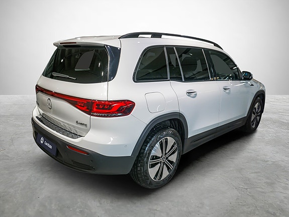 Mercedes-Benz EQB300 4 of 5