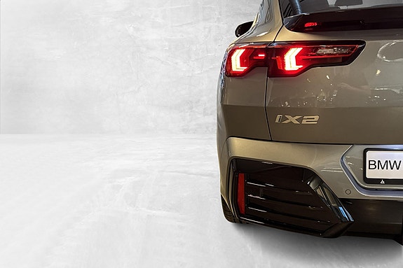 BMW iX2 9 of 30