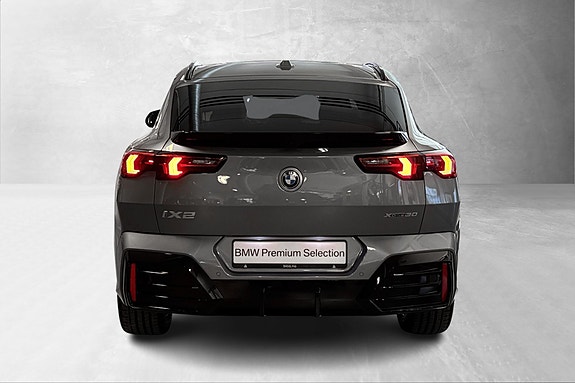 BMW iX2 8 of 30