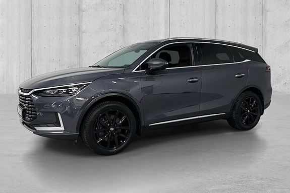 BYD Tang 2 of 5