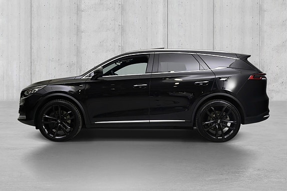 BYD Tang 3 of 5