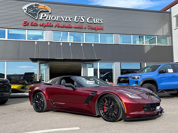 Chevrolet Corvette 2 of 5