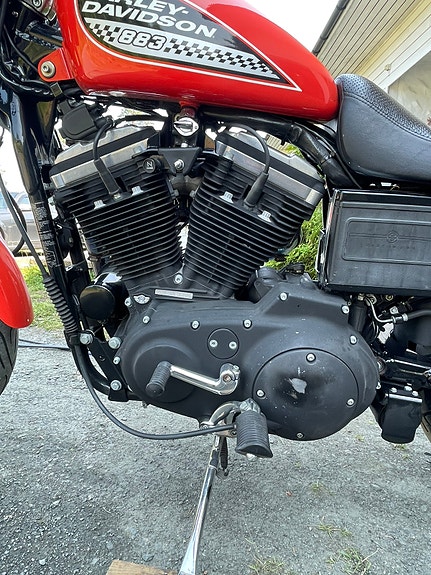 Harley-Davidson XL 883R Sportster 5 of 9