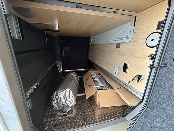 Hymer B-ML-I 790 170 HK Automat – Alde – 320 AH Litium - 3X95 Watt solcelle - Iverter 1800W - Elektrisk markise - 5 of 23
