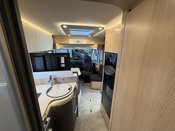 Hymer B-ML-I 790 170 HK Automat – Alde – 320 AH Litium - 3X95 Watt solcelle - Iverter 1800W - Elektrisk markise - 23 of 23