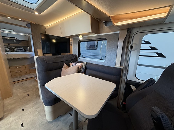 Hymer B-ML-I 790 170 HK Automat – Alde – 320 AH Litium - 3X95 Watt solcelle - Iverter 1800W - Elektrisk markise - 11 of 23