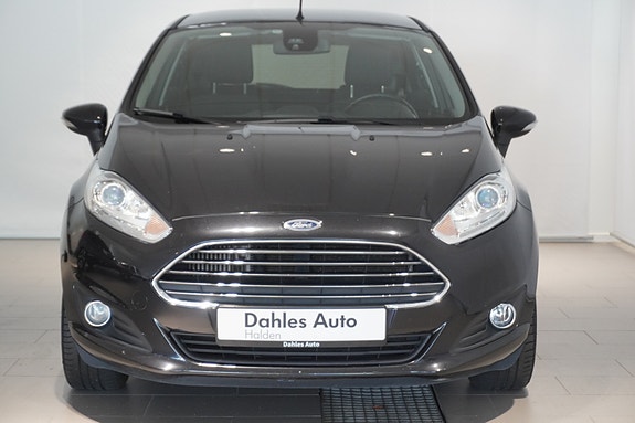 Ford Fiesta 2 of 5