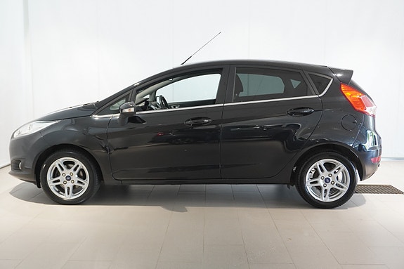 Ford Fiesta 3 of 5